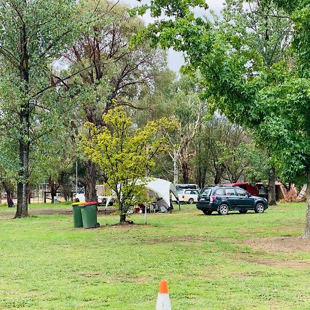 Corryong Caravan Park Formally Mt Mittamatite Caravan Park 外观 照片