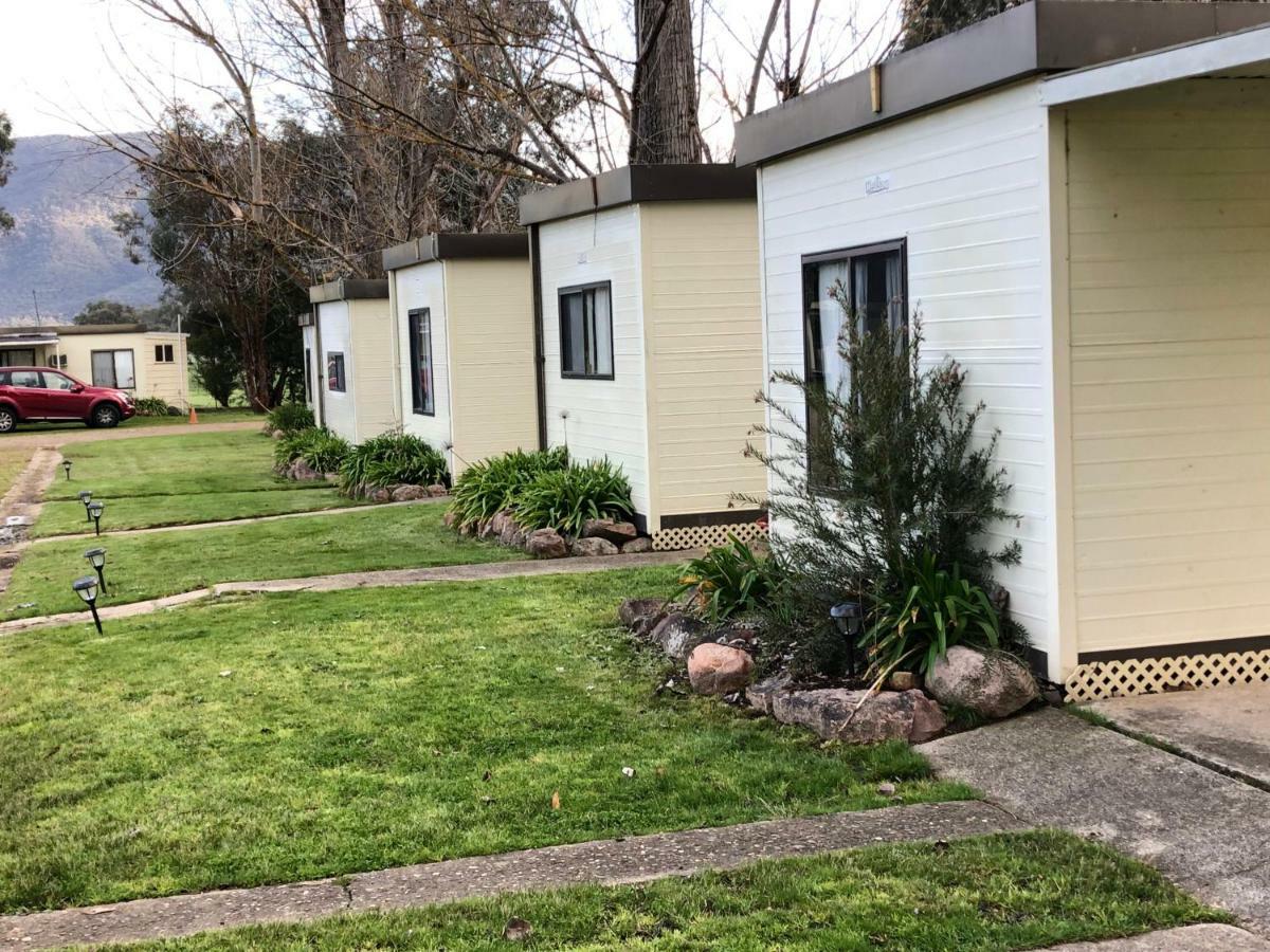 Corryong Caravan Park Formally Mt Mittamatite Caravan Park 外观 照片